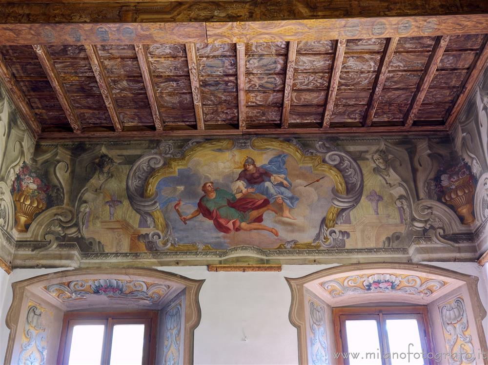 Vimercate (Monza e Brianza, Italy) - Minerva inciting Prometheus in one of the rooms of Palazzo Trotti